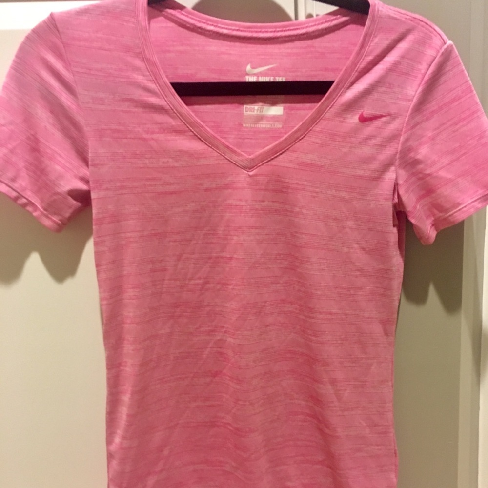 Like New Hot Pink Nike Tee
